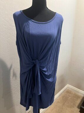 Avenue Blue Knot Front Tunic Top 14/16 NWT Soft Stretch Drape Blouse.
